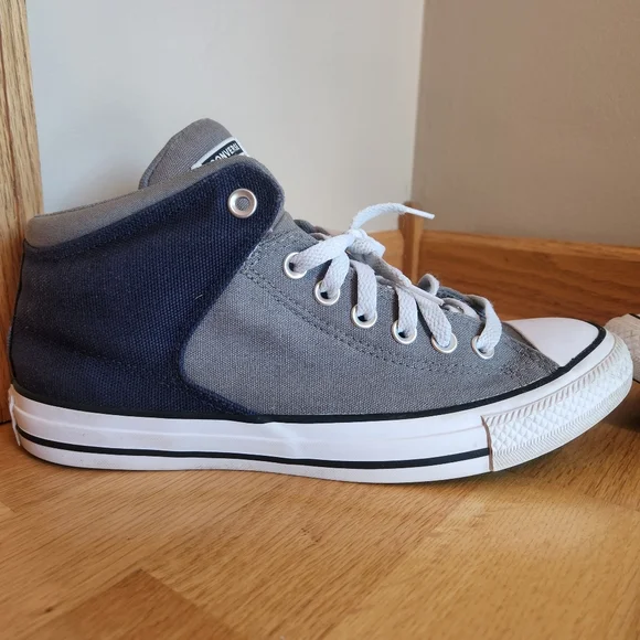 Converse Men's/Women's Chuck Taylor All Star High Street High Top Sneaker - Picture 2 of 12